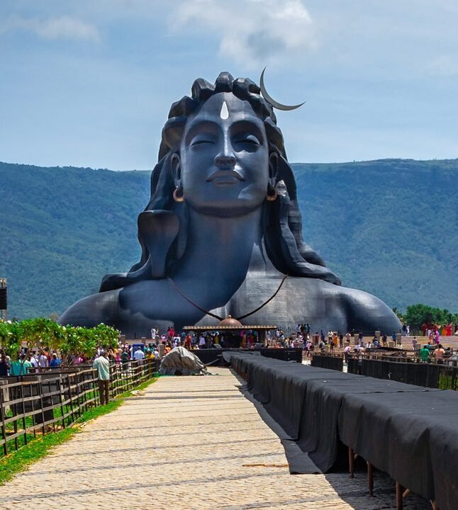1 adiyogi shiva statue coimbatore tamil nadu city hero e1764511154229