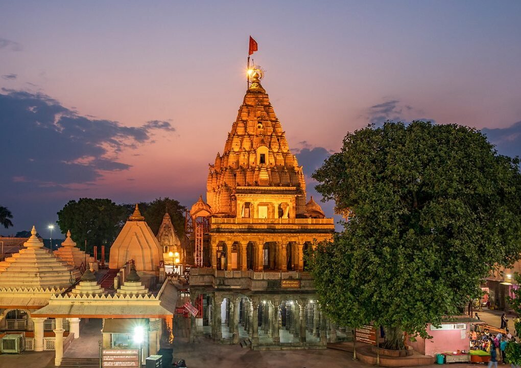 mahakal mandir ujjain madhya pradesh hero.jfif  e1763833478997