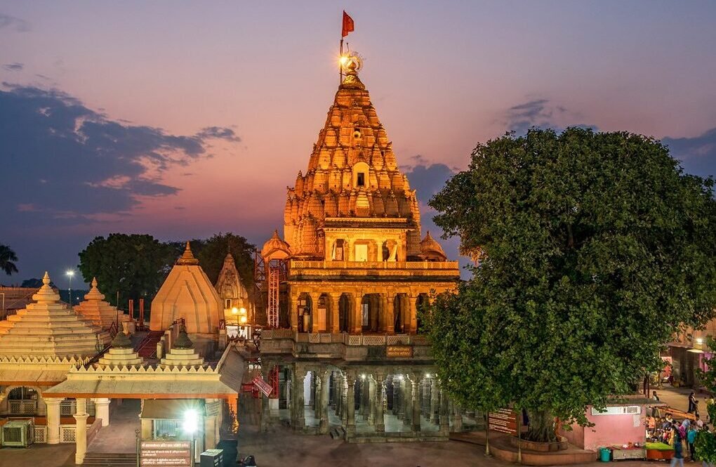 mahakal mandir ujjain madhya pradesh hero.jfif  e1763833478997