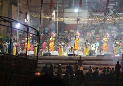 Priests performing the evening Ganga Aarti fire ritual at Dashashwamedh Ghat, Varanasi