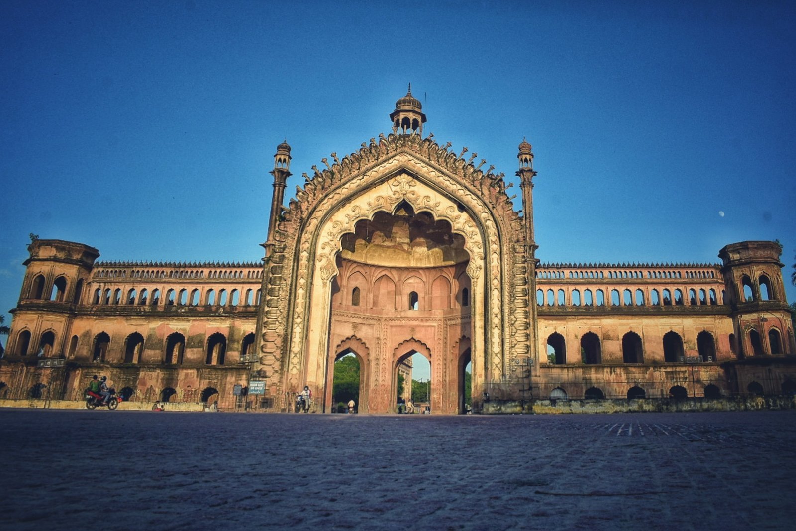 Rumi Gate in Lucknow